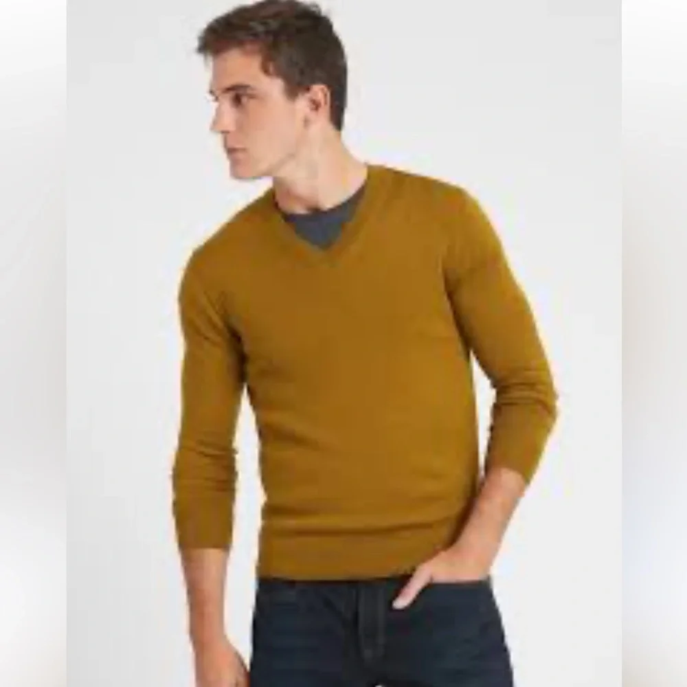 Banana Republic Washable Merino Wool Vneck In Mustard